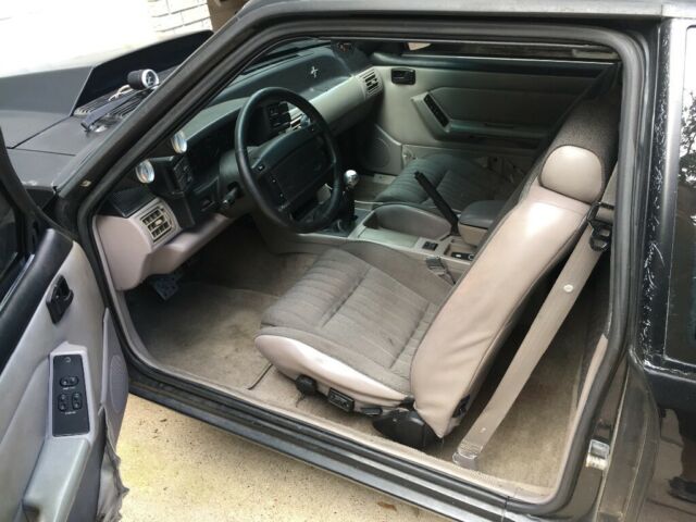 1992 Black Ford Mustang Coupe