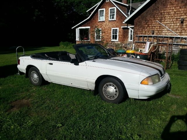 1992 White Ford Mustang Convertible