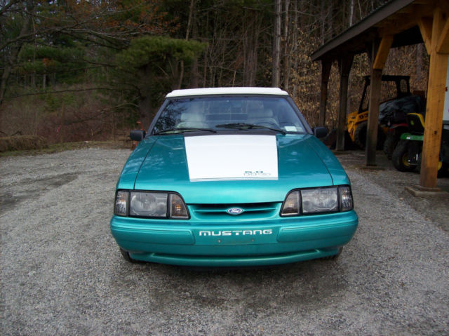 1992 CALYPSO GREEN Ford Mustang Convertible