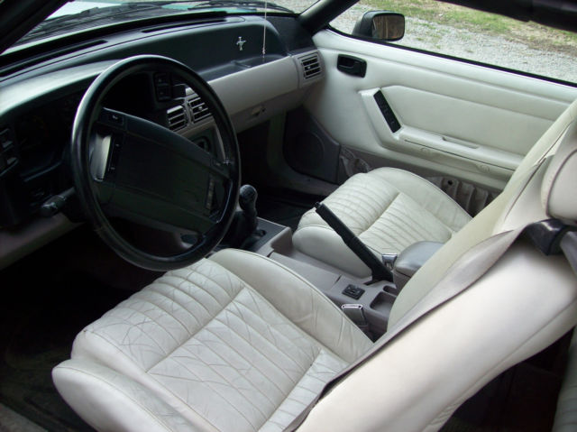 1992 CALYPSO GREEN Ford Mustang Convertible