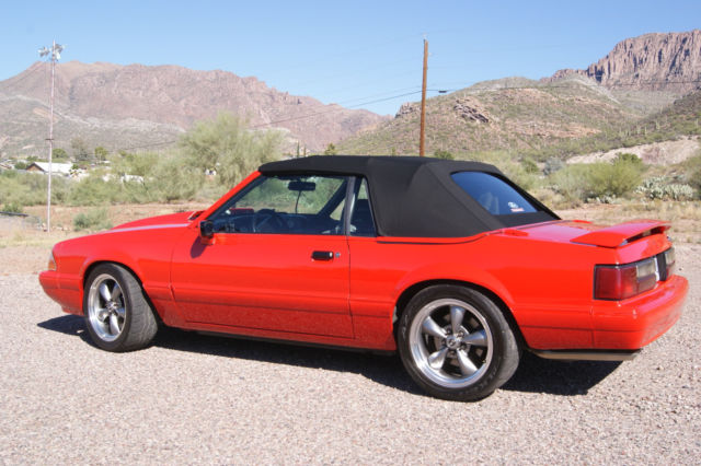 1992 RED Ford Mustang Convertible