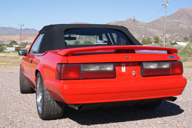1992 RED Ford Mustang Convertible