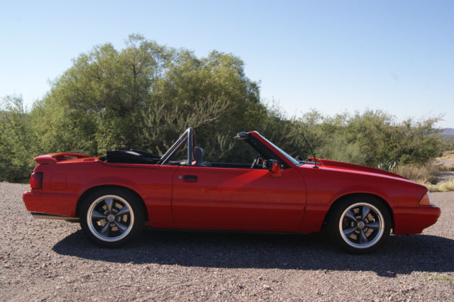 1992 RED Ford Mustang Convertible