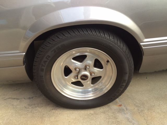 1992 Silver Ford Mustang Coupe
