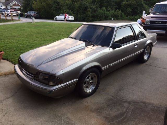 1992 Silver Ford Mustang Coupe