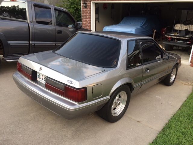 1992 Silver Ford Mustang Coupe