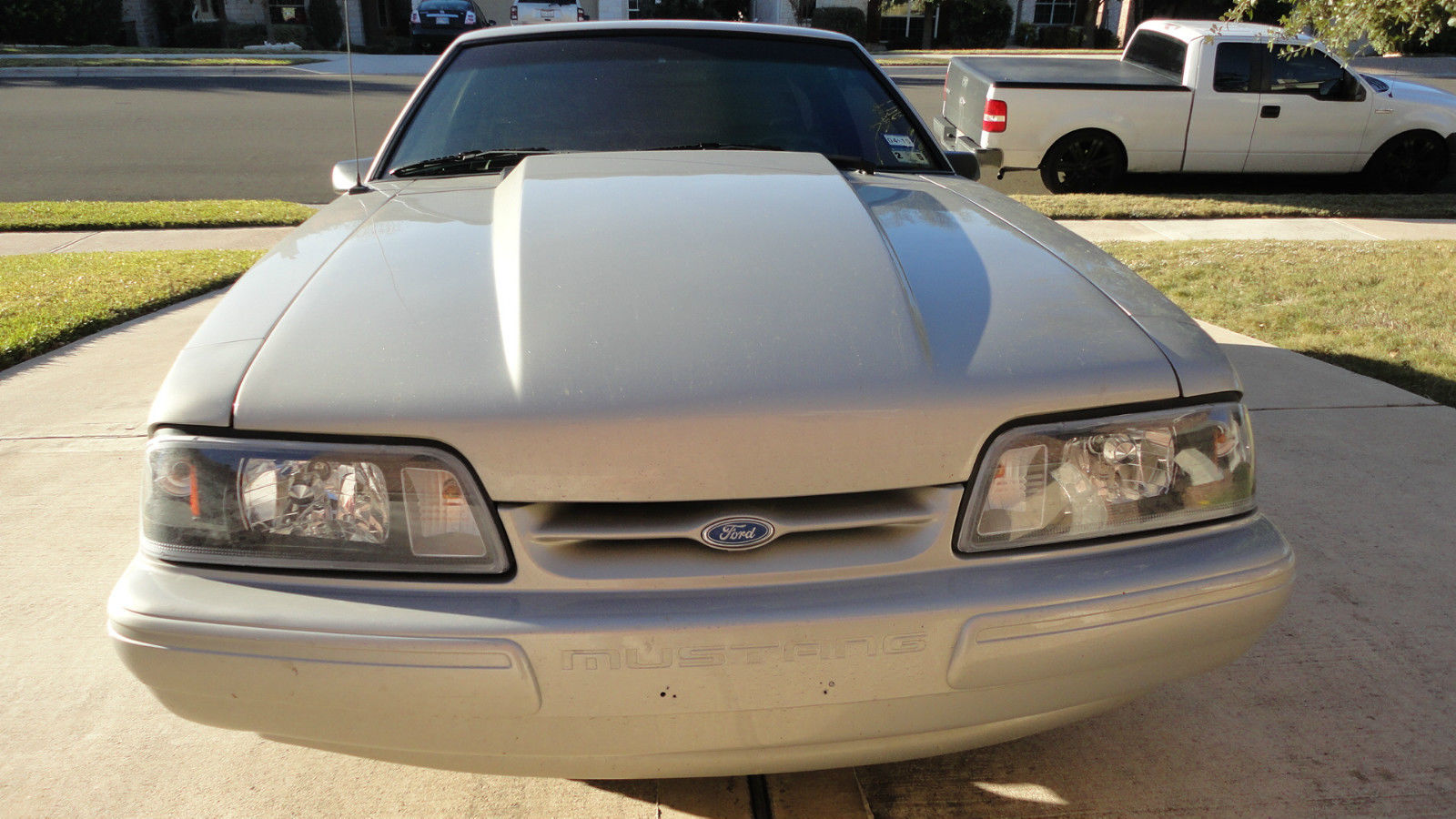 1992 Silver Ford Mustang Coupe