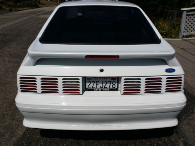 1992 Silver Ford Mustang Hatchback