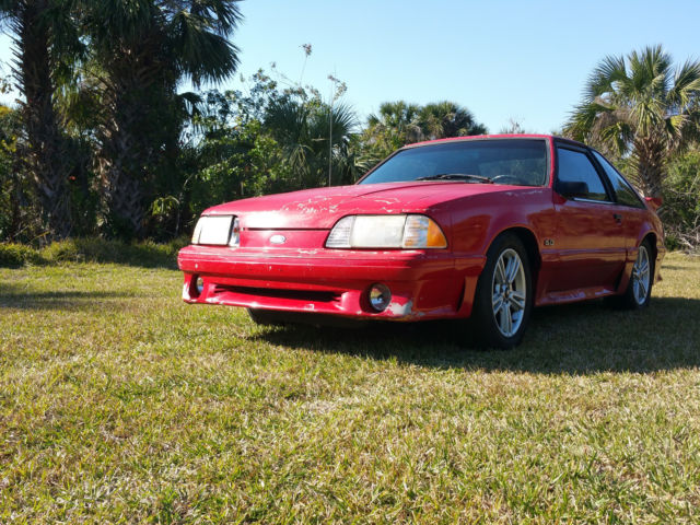 1992 Red Ford Mustang Coupe