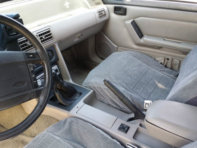 1992 Silver Ford Mustang Hatchback