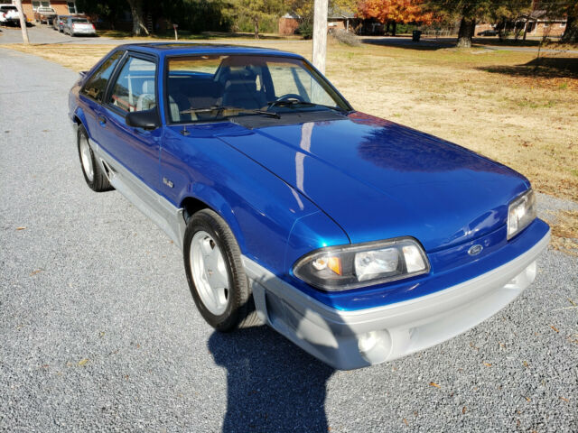 1992 Blue Ford Mustang Coupe