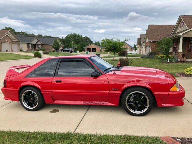 1992 Red Ford Mustang Hatchback
