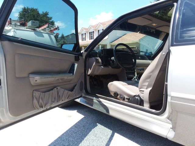 1992 Silver Ford Mustang Hatchback