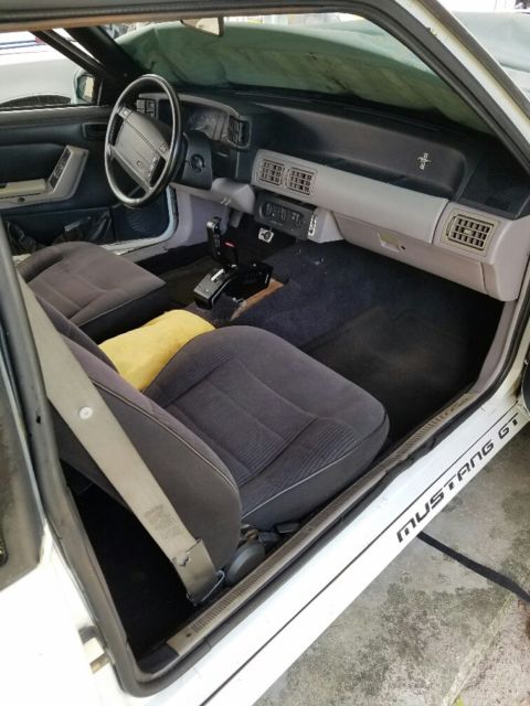 1992 White Ford Mustang Hatchback
