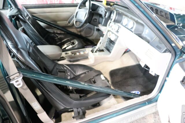 1992 Green Ford Mustang