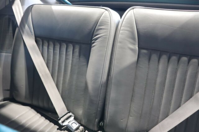 1992 Green Ford Mustang