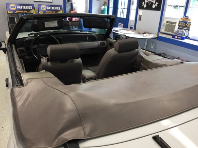 1992 White Ford Mustang Convertible