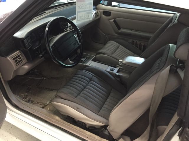 1992 White Ford Mustang Convertible