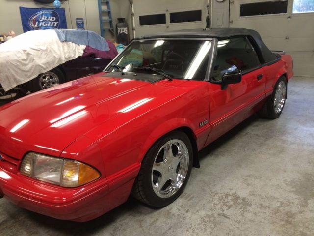 1992 Gray Ford Mustang Convertible