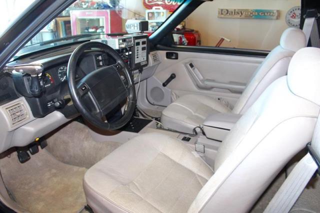 1992 Black Ford Mustang Coupe