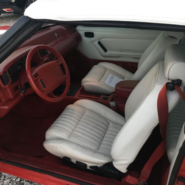 1992 Black Ford Mustang Hatchback