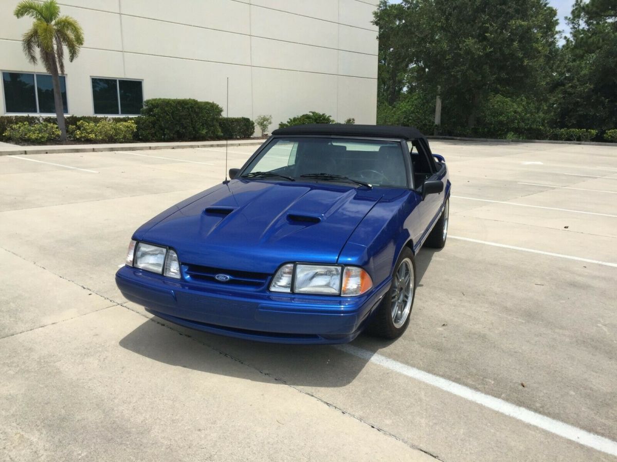 1992 Ford Mustang Convertible