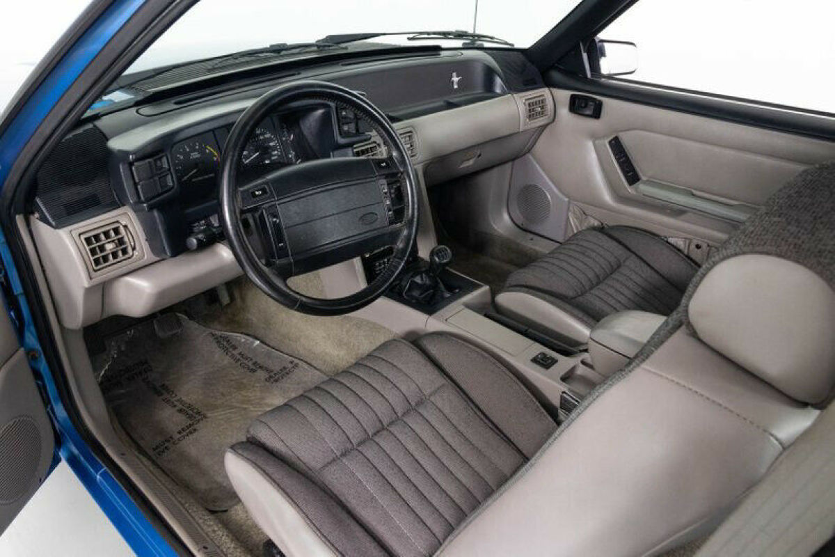 1992 Blue Ford Mustang Sedan
