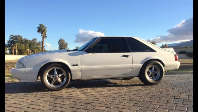 1992 Ford Mustang
