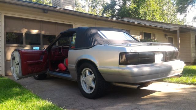 1992 Silver Ford Mustang Convertible