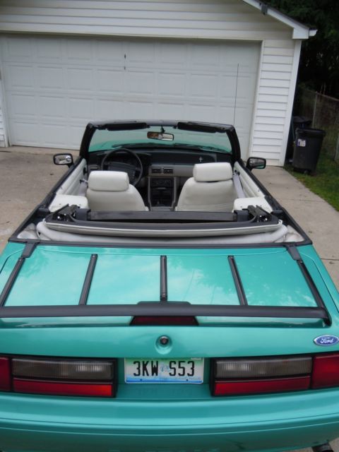 1992 Bimini Blue Ford Mustang Convertible
