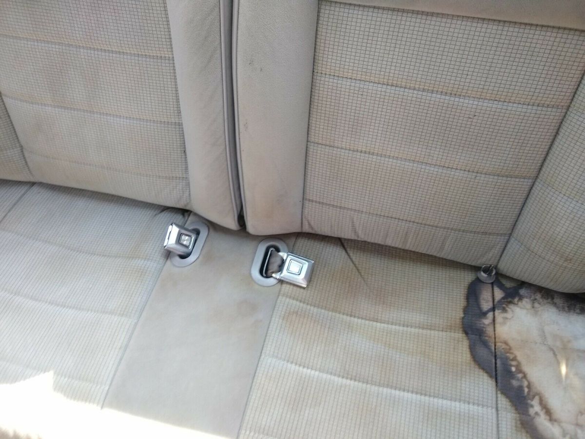 1992 GREEN Ford Mustang Coupe