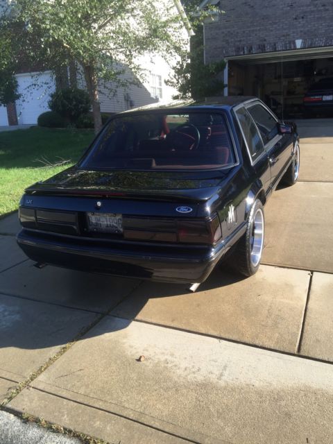 1992 Black Ford Mustang Sedan