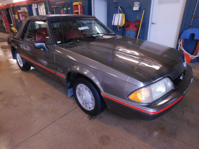 1992 Gray Ford Mustang Convertible