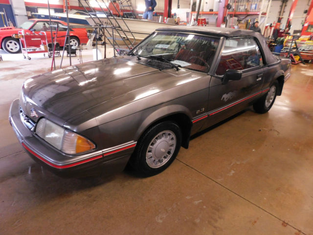 1992 Gray Ford Mustang Convertible