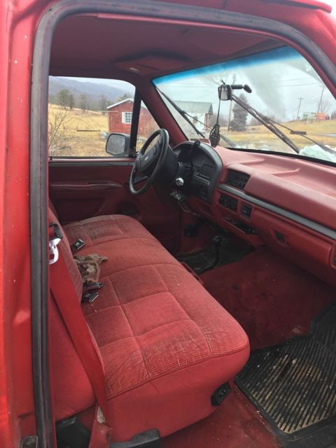 1992 Red Ford F-150 Standard Cab Pickup