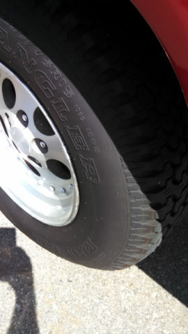 1992 Red Ford Ranger 2 door extended cab