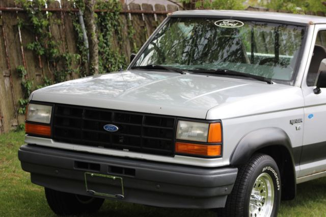 1992 Silver Ford Ranger Standard Cab Pickup