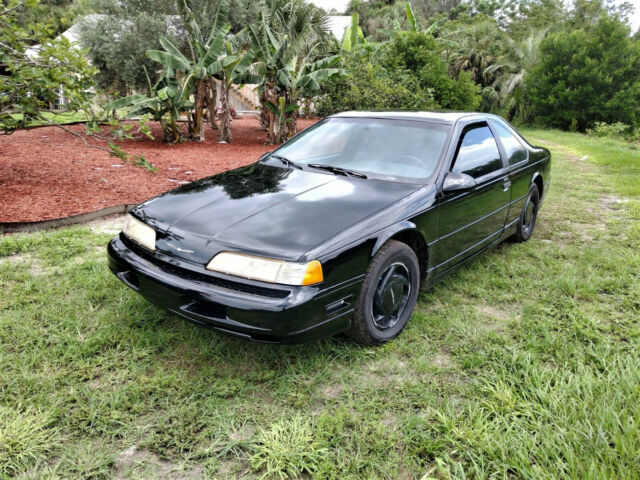 1992 Black Ford Thunderbird Coupe