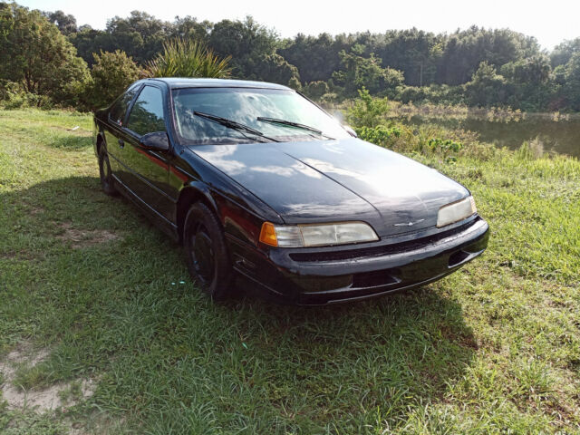 1992 Black Ford Thunderbird Coupe
