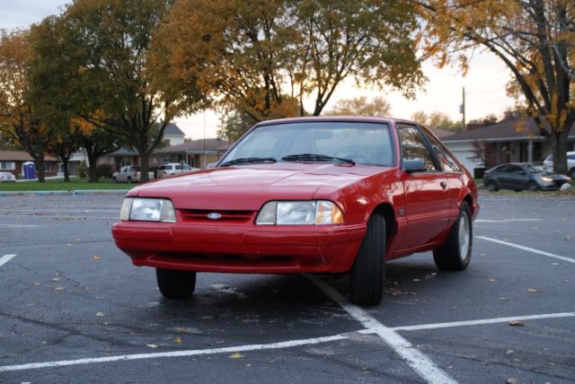 1992 Red Ford Mustang