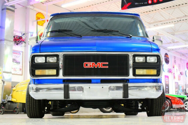 1992 Blue GMC Vandura Minivan/Van
