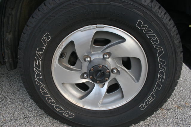 1992 Black Chevrolet Tracker 2 dr. hardtop