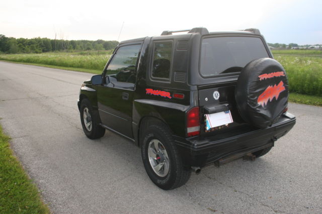 1992 Black Chevrolet Tracker 2 dr. hardtop