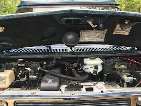 1992 Blue Chevrolet 2500 conversion van