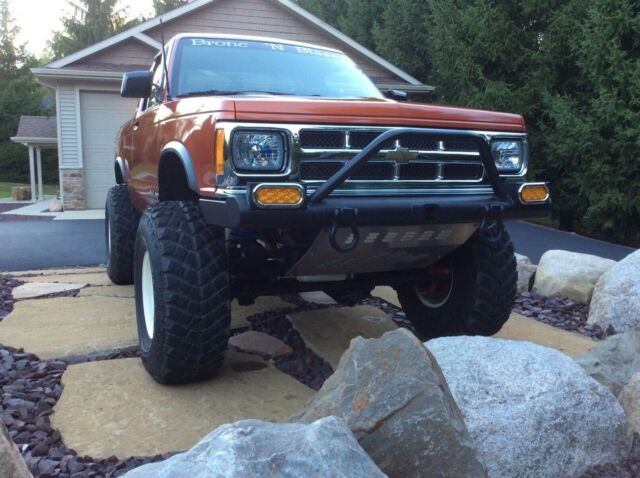1992 Orange GMC Jimmy SUV
