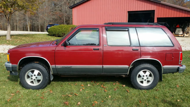 1992 Burgundy GMC Jimmy SUV