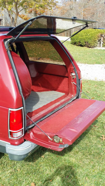 1992 Burgundy GMC Jimmy SUV