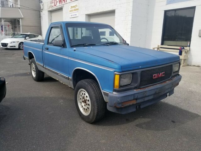 1992 Blue GMC Sonoma Standard Cab Pickup