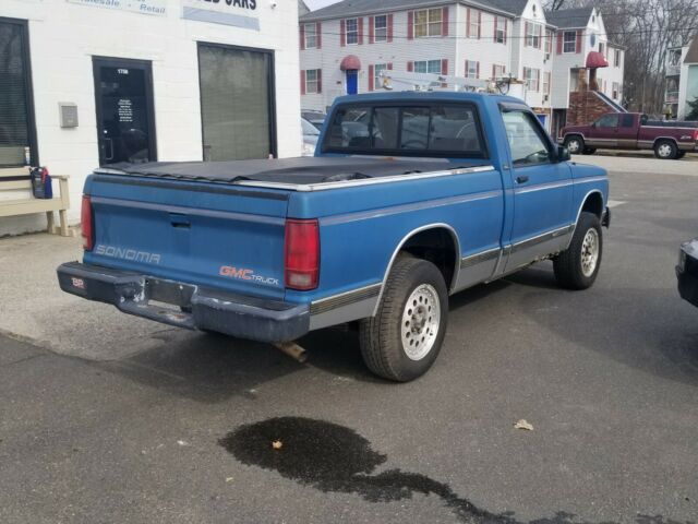 1992 Blue GMC Sonoma Standard Cab Pickup