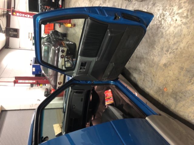 1992 Blue GMC Typhoon SUV